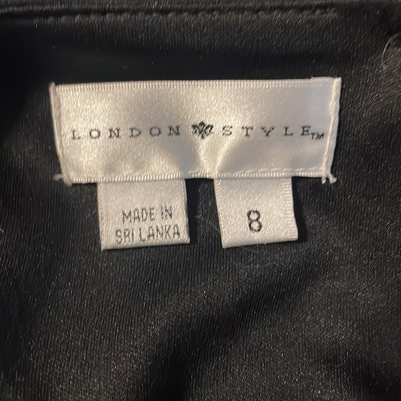 London Style black and white floral dress - NWT. - Picture 7 of 9